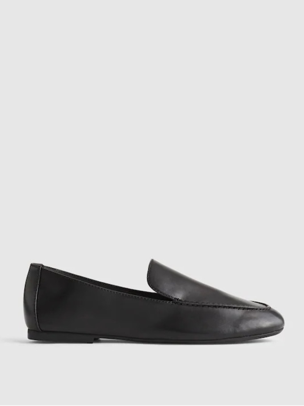 Madewell The Dolli Glove Loafer in a true Black Leather Size 8
